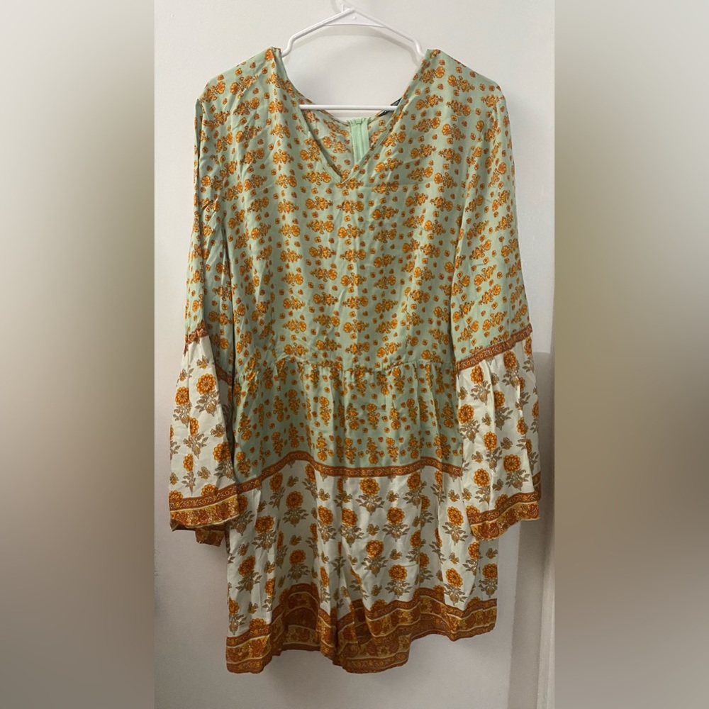 Shein romper lightweight, seafoam, green copper colors, beautiful flower pattern
